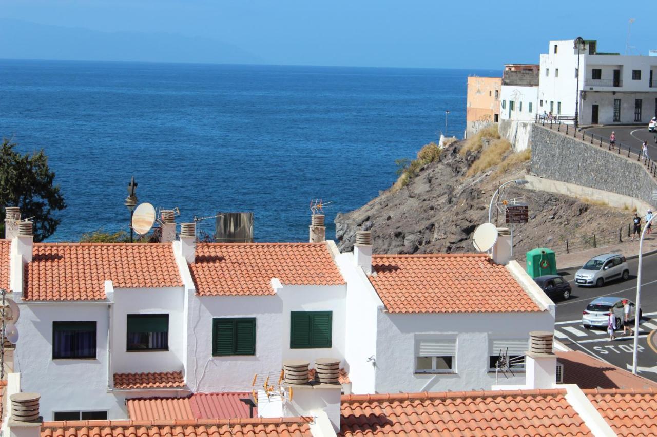 Apartment With Ocean View Tenerife Просторный Апартамент С Видом На Океан Первая Линия Тенерифе Puerto de Santiago  Exterior photo